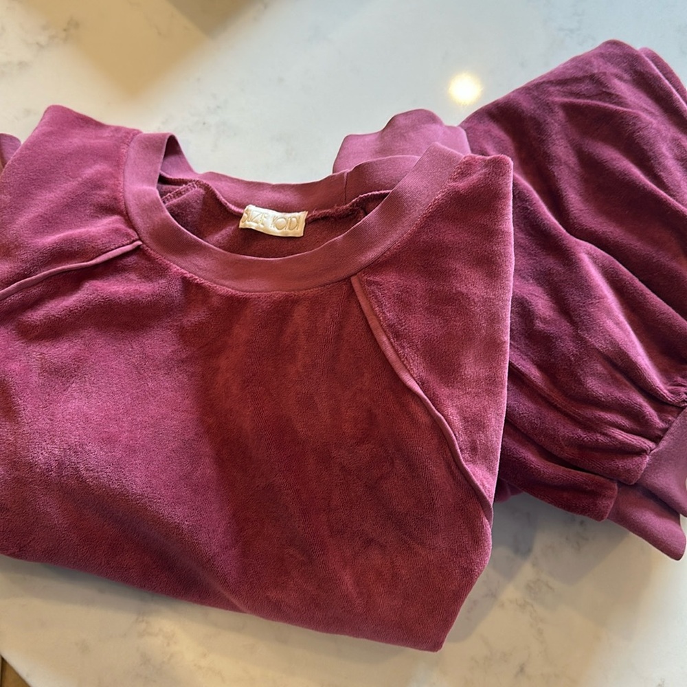 Suzi Kondi Track Suit set